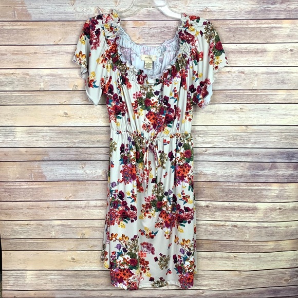 Dresses & Skirts - Spring/Summer floral dress
